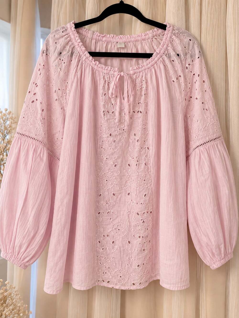Old Navy Eyelet Blouse Size XXL Pink Long Sleeve Tie Neck Cotton